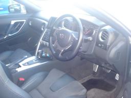 Nissan GT-R 4WD picture