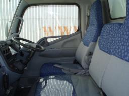 Mitsubishi Canter freezer trcuk  picture