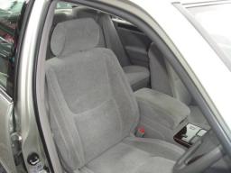 Toyota Crown Royal Extla picture