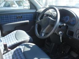 Nissan CUBE S Ltd picture