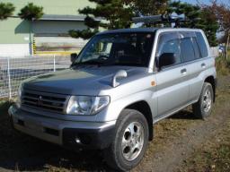 Mitsubishi Pajero IO 4WD ZR