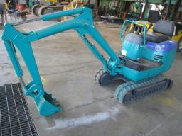 Komatsu PC03-2 EXCAVATOR picture