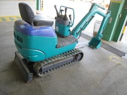 Komatsu PC03-2 EXCAVATOR picture