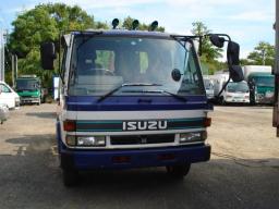 Isuzu TRUCK  picture