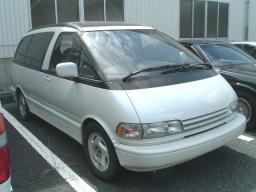 Toyota Estima 2M/R 4WD