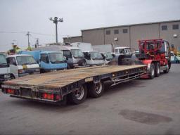 Nissan DIESEL TRACTOR picture