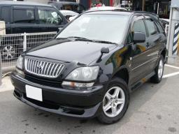 Toyota Harrier 3.0 Four S package