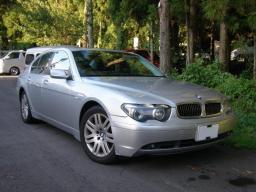 BMW 745i
