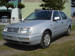 VolksWagen VENTO GLi