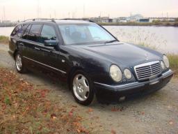 Mercedes-Benz E230 Avantgarde