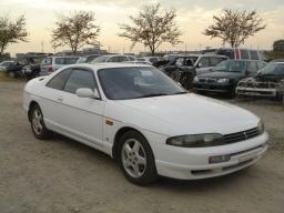 Nissan SKYLINE GTS25T