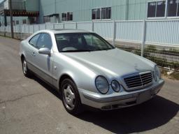 Mercedes-Benz CLK200 