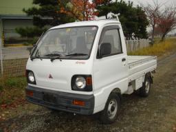 Mitsubishi MINICAB TRUCK 4WD
