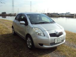Toyota Vitz F