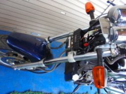 Yamaha Bike FZX750 picture