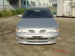 Nissan Primera 