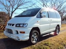 Mitsubishi DELICA SPACE GEAR 4WD Hight Roof CHAMONIX