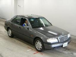 Mercedes-Benz C200