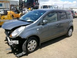 Nissan NOTE 15S V Package