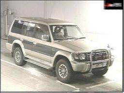 Mitsubishi PAJERO