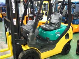 Used Komatsu 0.9ton Fork Lift