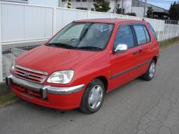 Toyota Raum 