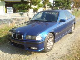 BMW 320i 