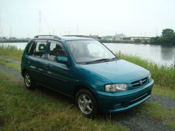 Mazda DEMIO ***