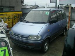Nissan Serena FX