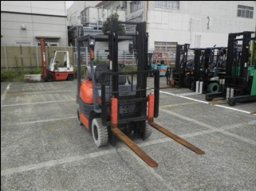 Toyota 1ton FORKLIFT 
