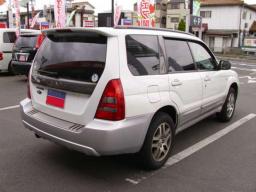 Subaru FORESTER 2.0 picture