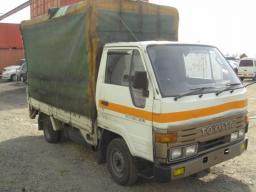 Toyota DYNA TRUCK DIESEL MT TRUCK