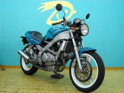 Honda VT250 SPADA picture