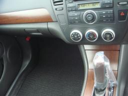 Nissan Bluebird Sylphy 1500 picture