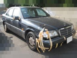 Mercedes-Benz C220 