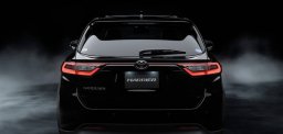 Toyota Harrier Premium picture