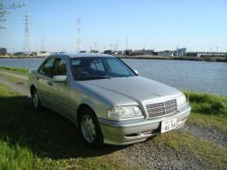 Mercedes-Benz C200Elegance 