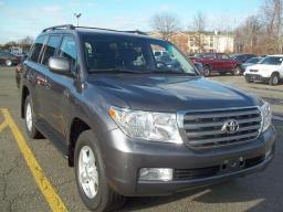 Toyota Land Cruiser V8