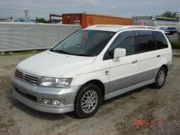 Mitsubishi Chariot Grandis