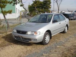Nissan Sunny EX Saloon