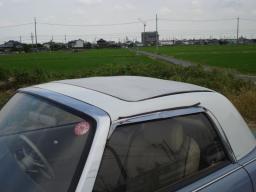 Nissan Figaro OPEN TOP picture