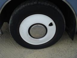 Nissan Figaro OPEN TOP picture