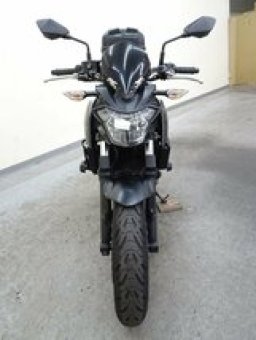 Kawasaki Bike Z650 picture