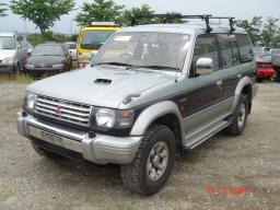 Mitsubishi Pajero Exceed