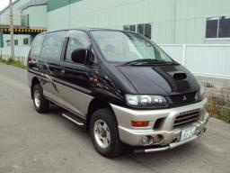 Used Mitsubishi DELICA SPACE GEAR