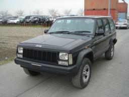 Chrysler Cherokee SPORTS
