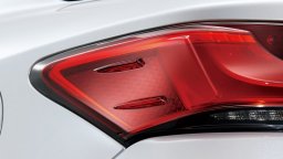 Lexus ct200h version L picture