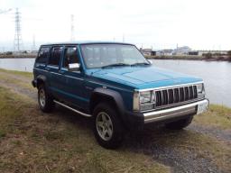Chrysler Cherokee 