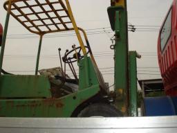 Unknown fork lift gasoline picture
