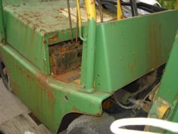 Unknown fork lift gasoline picture